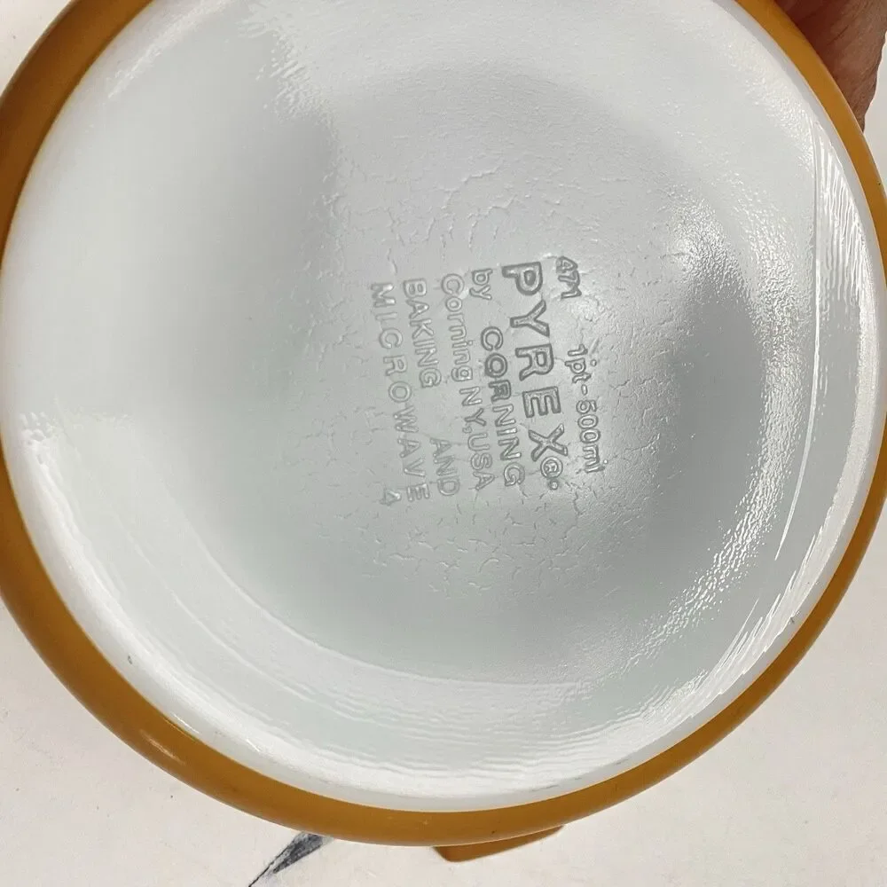 VTG Pyrex Old Orchard Handled Serving Casserole Dish #471,  1 Pint